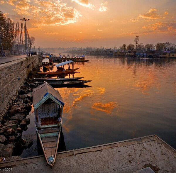 kashmir_lake