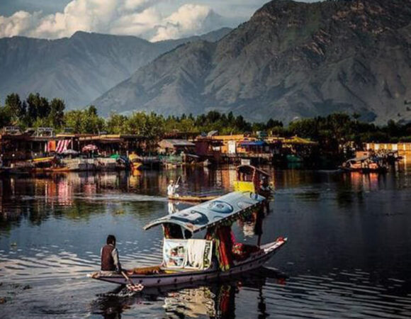 6 Nights 7 Days Honeymoon In Kashmir Valley Tour Package